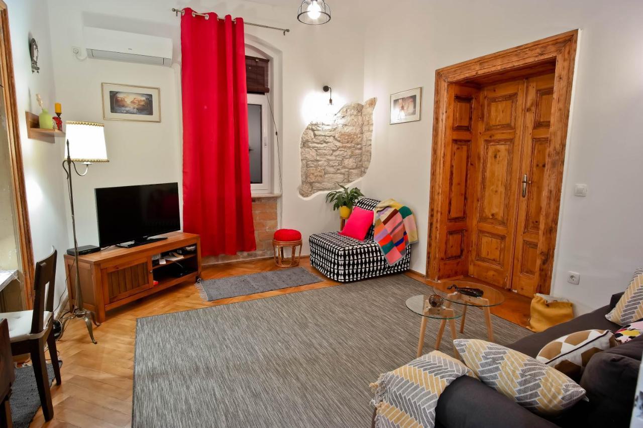 Cote Ensoleille Apartment Pula Bagian luar foto