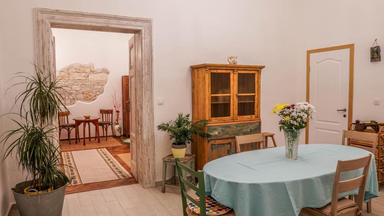 Cote Ensoleille Apartment Pula Bagian luar foto