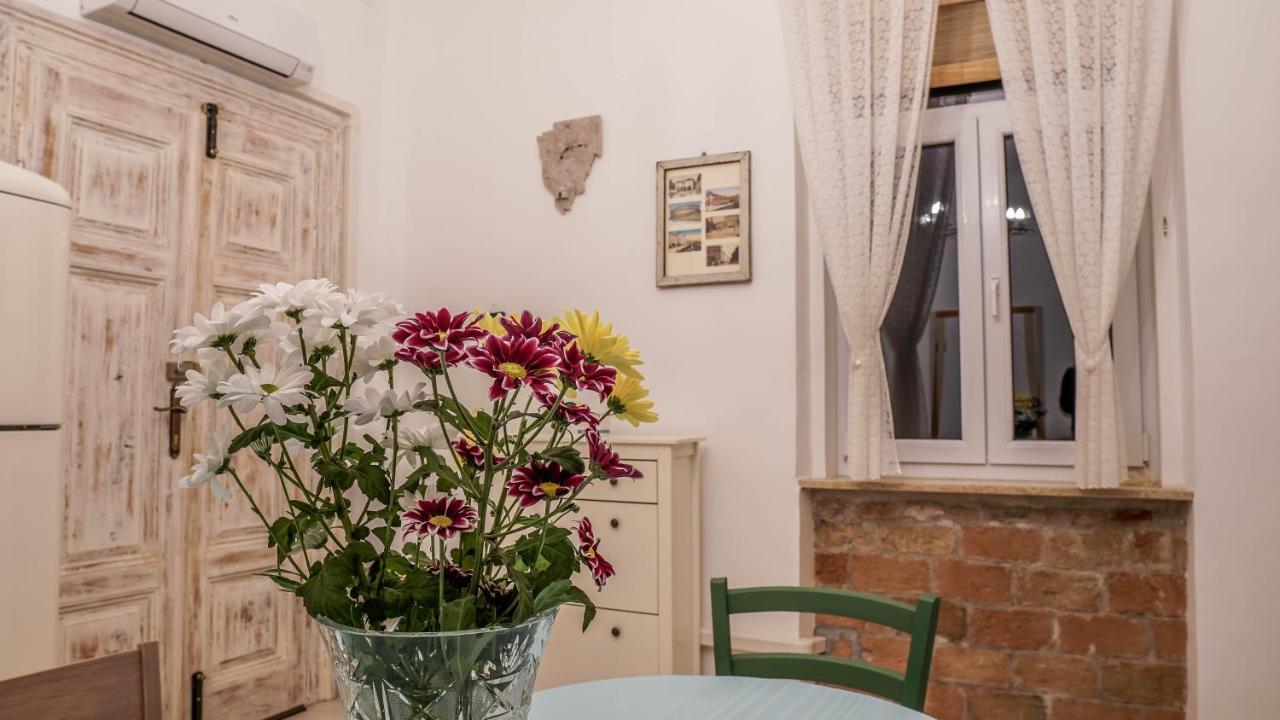 Cote Ensoleille Apartment Pula Bagian luar foto